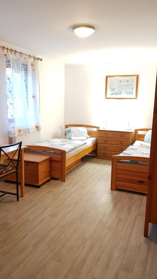 Dum V Podzamci Apartment Melnik Exterior photo